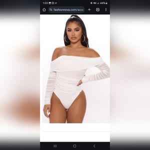 Fashion nova bodysuit small
